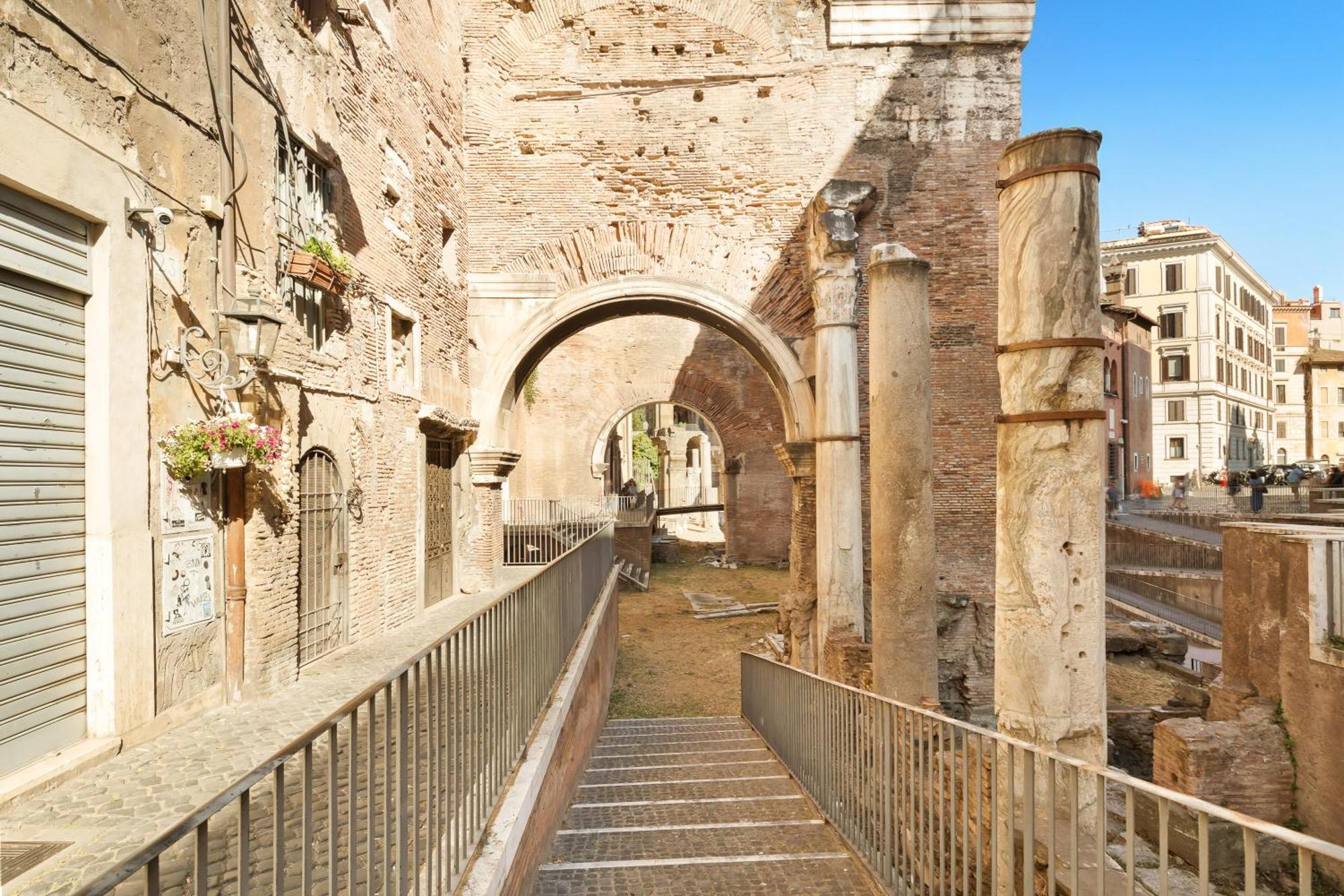 Campitelli 9 - Loft In Ancient Rome Διαμέρισμα Εξωτερικό φωτογραφία